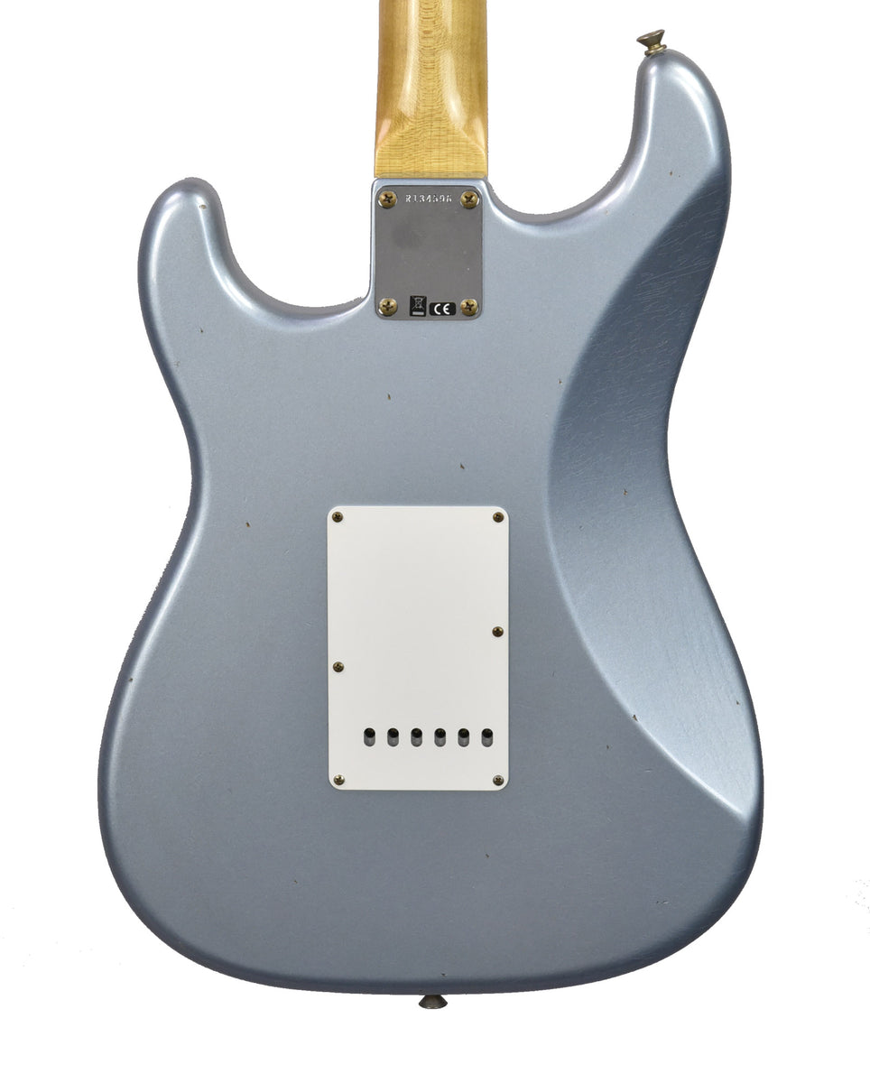 Fender Custom Shop 63 Stratocaster Journeyman Relic in Ice Blue