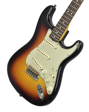 Fender Custom Shop Masterbuilt 63 Stratocaster Journeyman Relic by Yuriy Shishkov in 3-Color Sunburst R145085