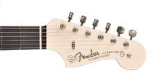 Fender Custom Shop 63 Jazzmaster Relic in Faded Aged Shell Pink CZ584937 - The Music Gallery