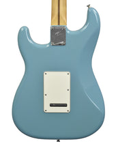 Fender Player II Stratocaster in Aquatone Blue MX25027503