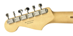 Fender Player II Stratocaster HSS Electric Guitar in 3-Color Sunburst MX25055690