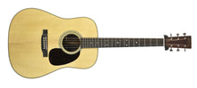 Martin D-28 Acoustic Guitar in Natural 2993213