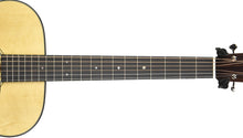 Martin 000-18 Acoustic Guitar in Natural 2980512