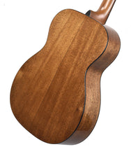 Martin 000-18 Acoustic Guitar in Natural 2980512