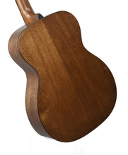 Martin 000-18 Acoustic Guitar in Natural 2980512