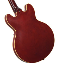 Gibson Custom Murphy Labs 1964 ES-335 Reissue Ulta Light Aged in Sixties Cherry 150071