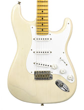 Used 2017 Fender Custom Shop Eric Clapton Signature Stratocaster Journeyman Relic in Aged White Blonde CZ531301 - The Music Gallery