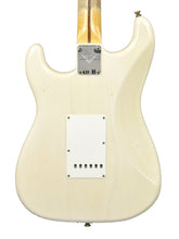 Used 2017 Fender Custom Shop Eric Clapton Signature Stratocaster Journeyman Relic in Aged White Blonde CZ531301 - The Music Gallery