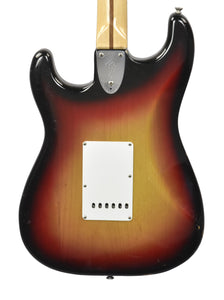 Used 1974 Fender Stratocaster in 3-Tone Sunburst w/HSC 570095