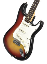 Used 1974 Fender Stratocaster in 3-Tone Sunburst w/HSC 570095