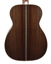 Martin 00-28 Acoustic Guitar in Natural 2999381