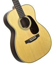Martin 00-28 Acoustic Guitar in Natural 2999381