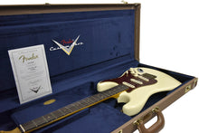 Fender Custom Shop 63 Stratocaster Journeyman Relic in Vintage White R134081