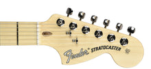 Fender Limited Edition American Performer Pine Stratocaster in 2-Color Sunburst US240019015