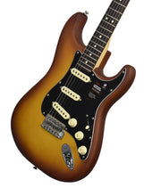 Fender Limited Edition American Performer Timber Stratocaster in Honey Burst US240021056