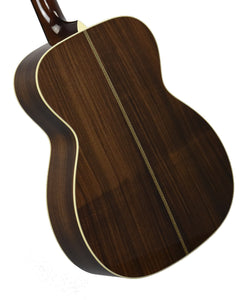 Used Collings OM2H Custom Deep Body in Natural 21270 - The Music Gallery