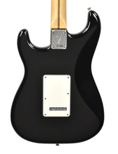 Fender Player II Stratocaster in Black MX25134333 - The Music Gallery