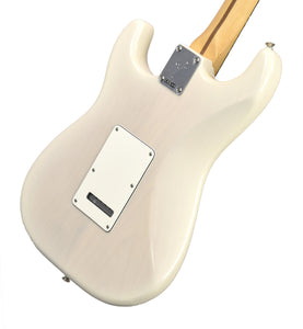 Fender Player II Stratocaster in White Blonde MXS24050795