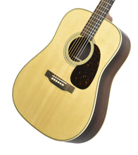 Martin HD-28 Acoustic Guitar in Natural 2891777