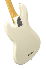 Fender American Professional II Jazz Bass in Olympic White US26024625 - The Music Gallery