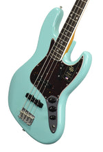 Fender American Vintage II 1966 Jazz Bass in Sea Foam Green V2559161 - The Music Gallery