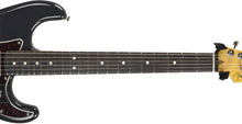 Fender American Professional Classic Stratocaster in Faded Black US26027654