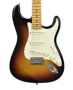 Used 2019 Fender American Ultra Stratocaster in Ultraburst US19076676