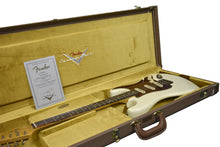 Fender Custom Shop 63 Stratocaster Journeyman Relic in Aged Olympic White R150430