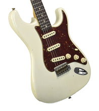 Fender Custom Shop 63 Stratocaster Journeyman Relic in Aged Olympic White R150430