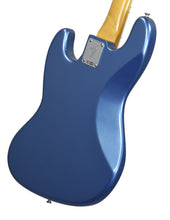 Fender American Vintage II 1966 Jazz Bass Guitar in Lake Placid Blue V2554559