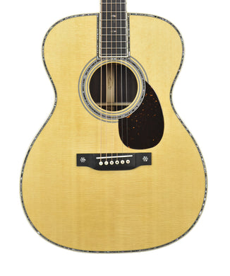 Martin OM-42 Acoustic Guitar in Natural 2899051