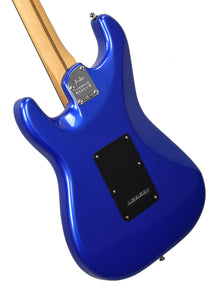 Fender American Ultra II Stratocaster HSS in Noble Blue US240042271