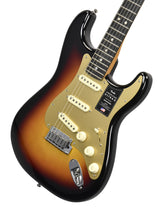 Fender American Ultra II Stratocaster in Ultraburst US240041439