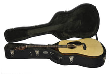 Martin D-18 Acoustic Guitar in Natural 2983131