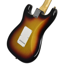 Fender Custom Shop 63 Stratocaster Journeyman Relic 3-Color Sunburst R134077