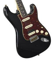 Fender Custom Shop Post Modern Stratocaster Journeyman in Black 18357