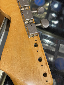 Used 1961 Fender Stratocaster in 3-Tone Sunburst w/OHSC 66171 - The Music Gallery