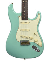 Fender Custom Shop 63 Stratocaster Journeyman Relic in Seafoam Green R134699