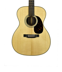 Martin 000-28 Modern Deluxe Acoustic Guitar in Natural 2744944 - The Music Gallery