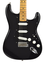 Fender Custom Shop David Gilmour Stratocaster NOS in Black R105496 - The Music Gallery