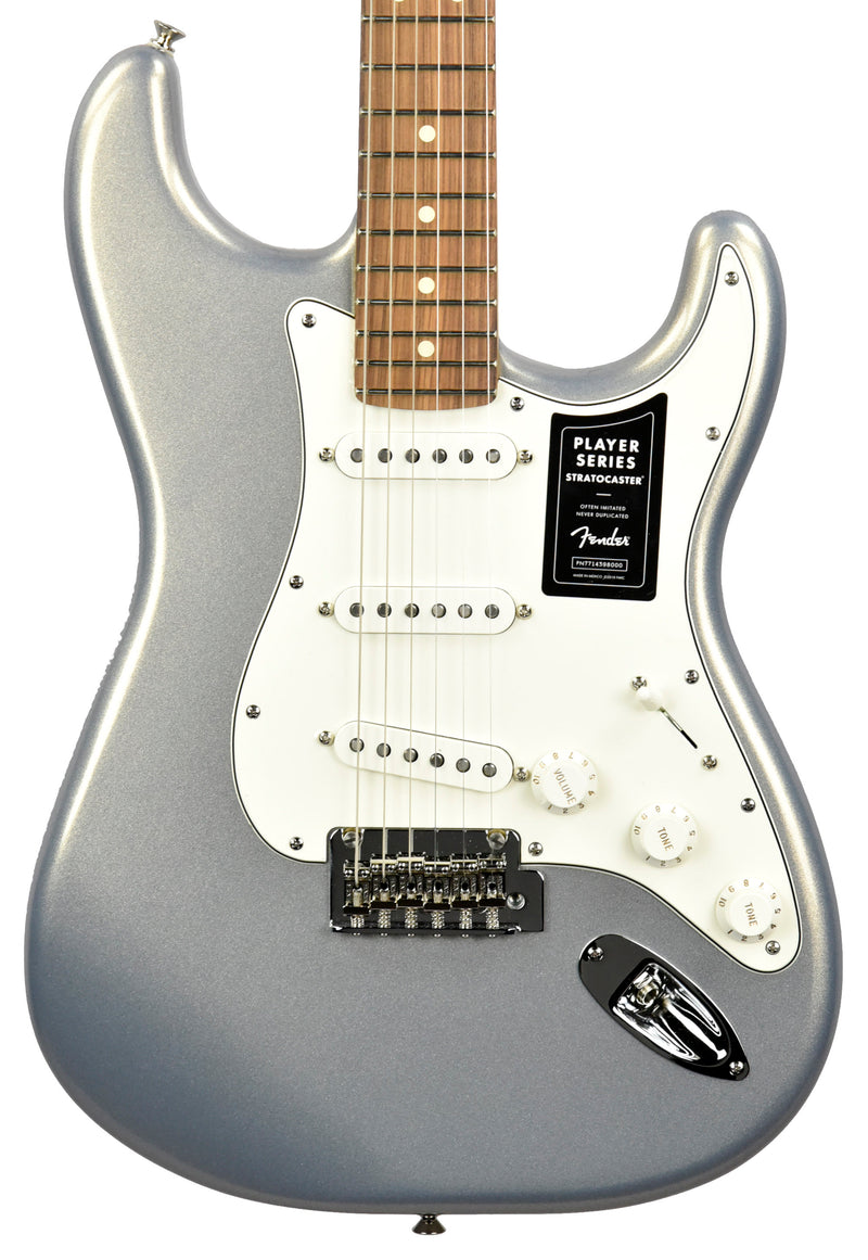 Fender Player Stratocaster in Silver MX21074056