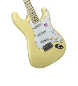 Fender Yngwie Malmsteen Stratocaster in Vintage White US22136247 - The Music Gallery