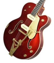 Gretsch Custom Shop Masterbuilt G6136-CS Red Falcon Relic by Stephen Stern in Candy Apple Red UC22042288 - The Music Gallery