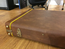 Gibson Futura Hard shell case - The Music Gallery