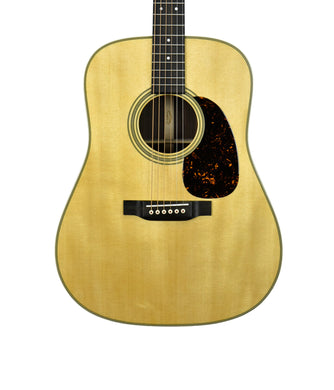 Martin D-28 Acoustic Guitar in Natural 2687056 - The Music Gallery