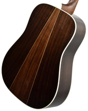 Martin D-35 Acoustic Guitar in Natural 2570383
