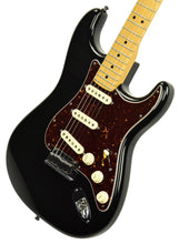 Used Fender Custom Shop Custom Deluxe Stratocaster in Black R62008 - The Music Gallery