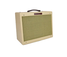 Victoria Vicky Verb 1x12" Combo Amplifier in Fawn 8662 - The Music Gallery